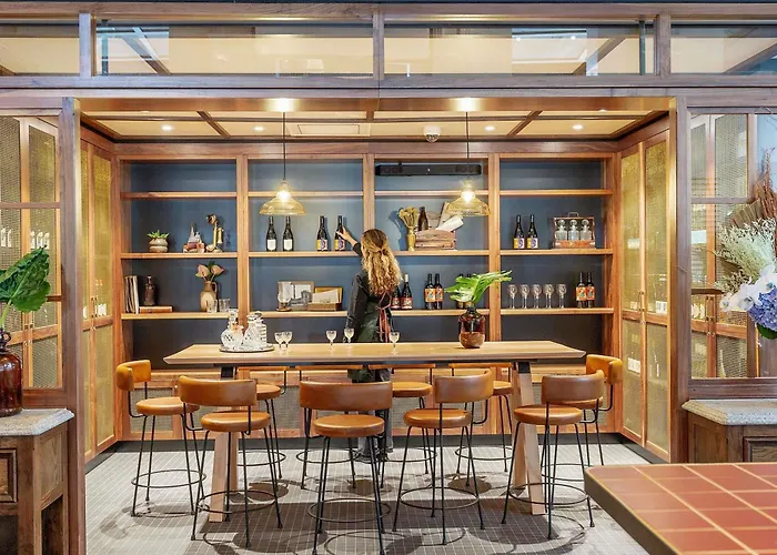 5 star hotels Novotel Sydney Darling Square