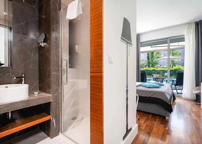 Rooms Oasis Life