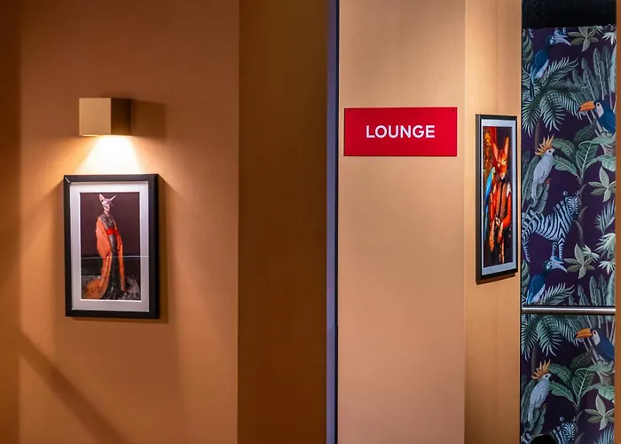 Beach Hotels Leonardo Amsterdam Leidse Square