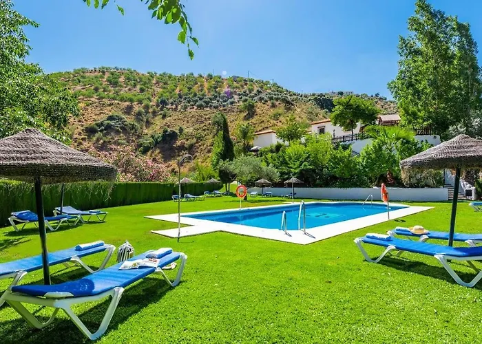 Chalet: Villa Lagar Martinez Malaga by Ruralidays