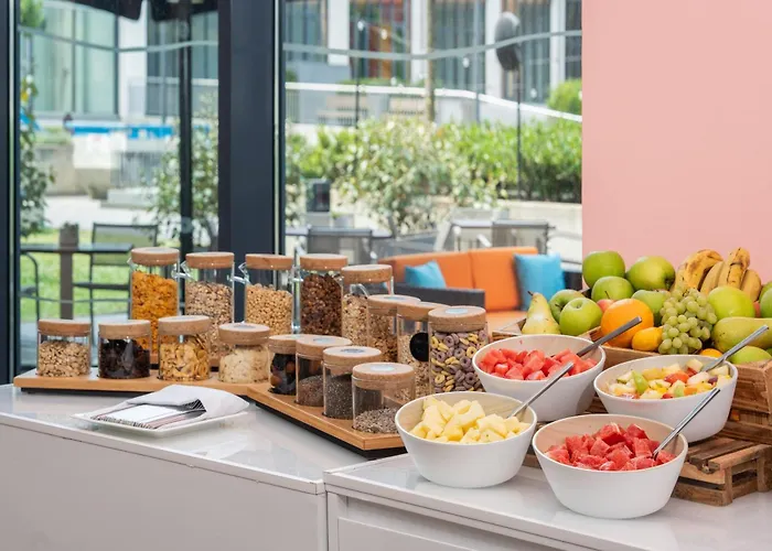 Golf hotel: Innside By Melia Duesseldorf Derendorf