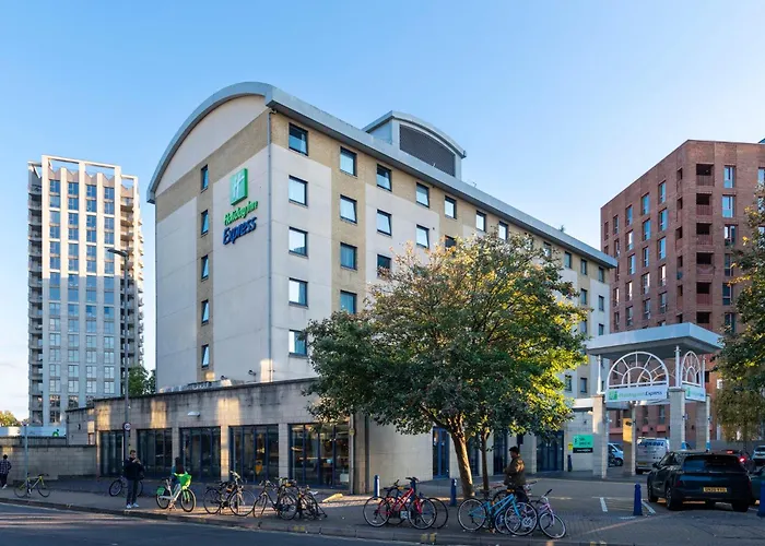  Holiday Inn Express London - Wandsworth By Ihg