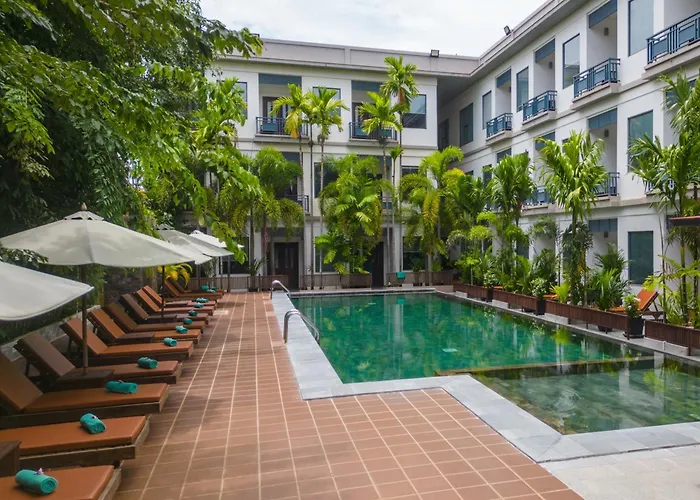 Сity center hotels Green Amazon Residence