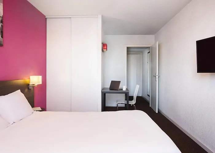 Adagio Access Petite France