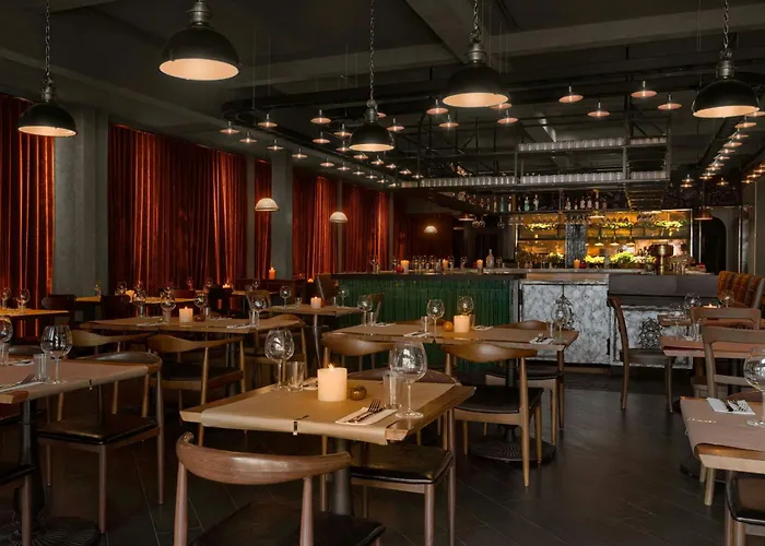 Pets Allowed Hotel Moxy Miami South Beach