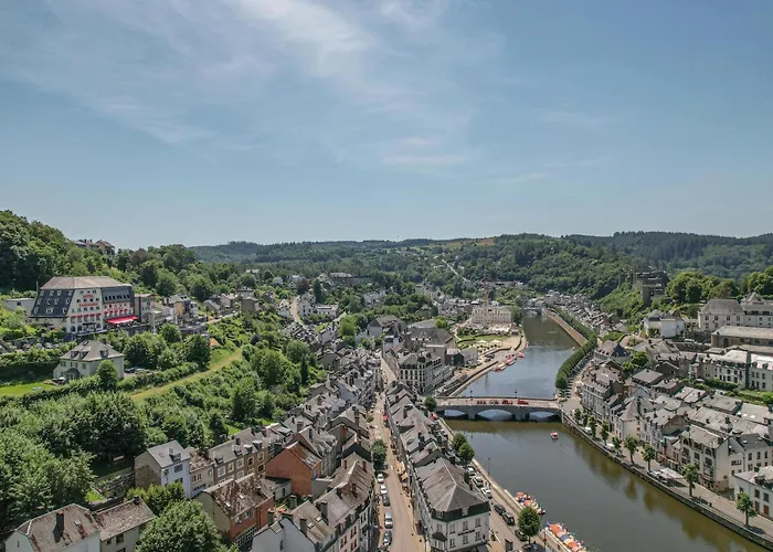 Hotel Panorama - Vue Exceptionnelle Sur La Semois