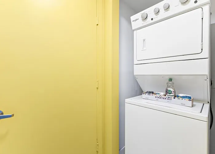 Dharma Home Suites Miami Beach At Monte Carlo
