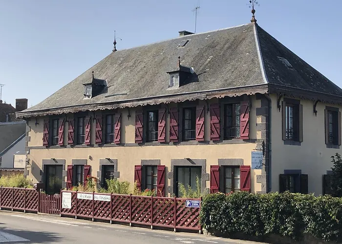 L'Aube Des Volcans