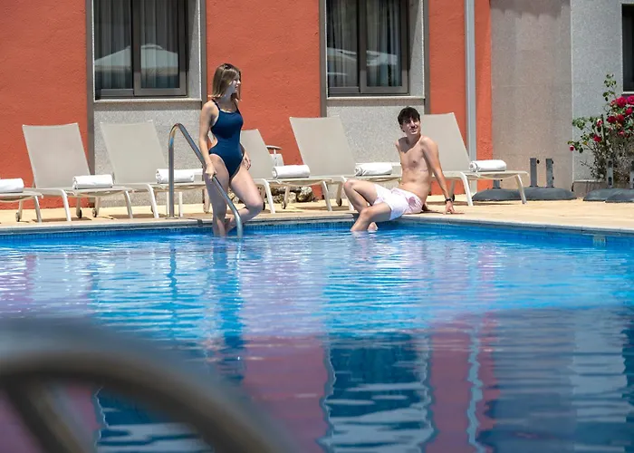 Salles Hotel Aeroport De Girona
