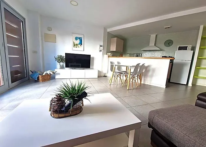 Sunny Duplex Los Martines