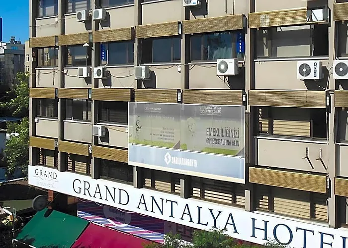 Grand Antalya Hotel