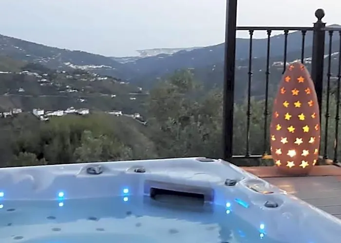 Casa Roble B&B