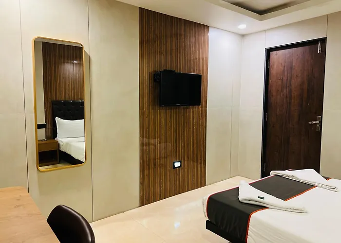 U Life Hotel