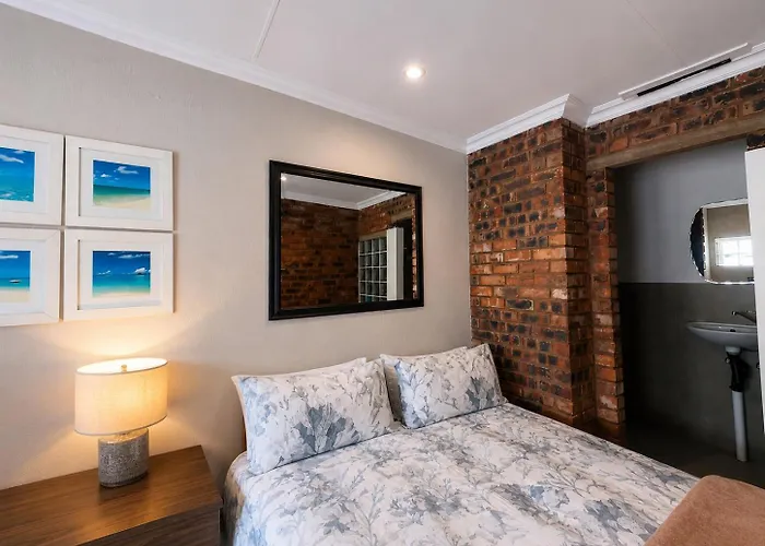 Limonite Guesthouse