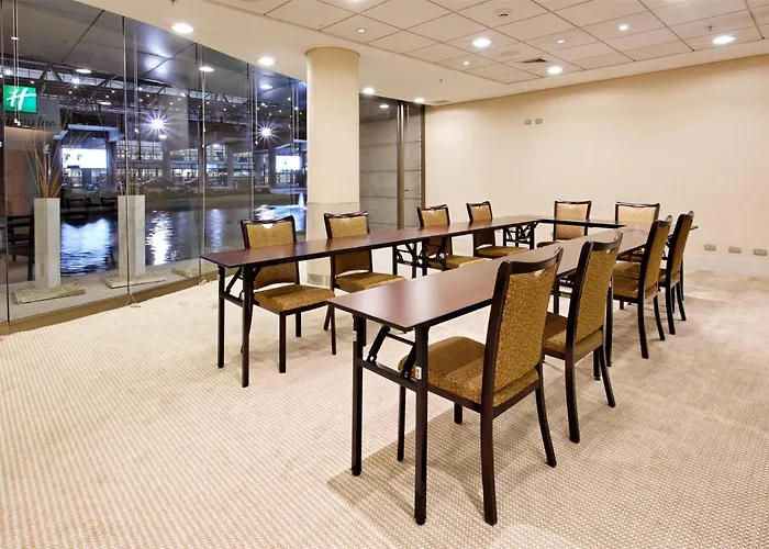 Hotels Close to Airport Holiday Inn Santiago - Airport Terminal By Ihg