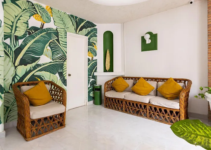 Cheap hotels Emperador Vallarta Beachfront And Suites