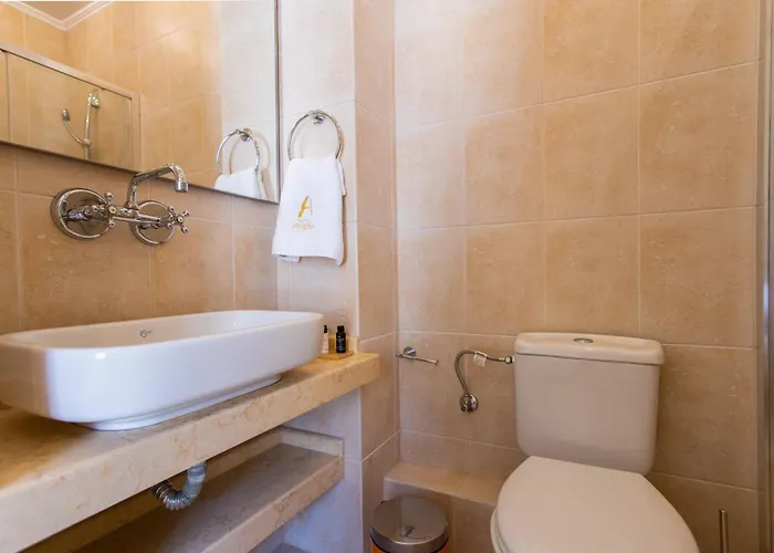 Athena Hotel