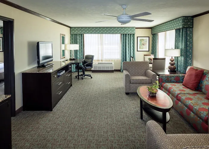 Crowne Plaza Anchorage-Midtown By Ihg