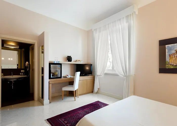 Palazzo Brunaccini Boutique Hotel