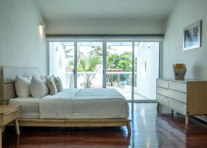 3Br Casa Matuk I Steps From Spectacular Beach I Private Pool