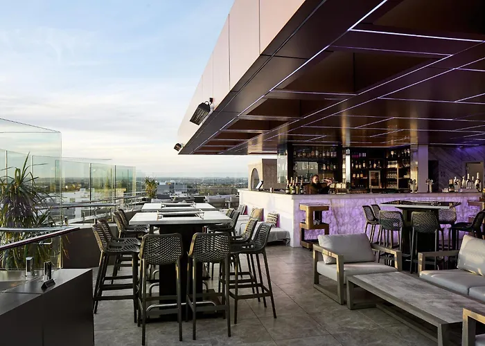 Crowne Plaza Burwood By Ihg