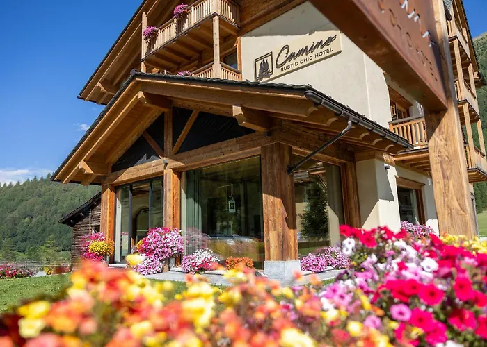 Camino Rustic Chic Hotel