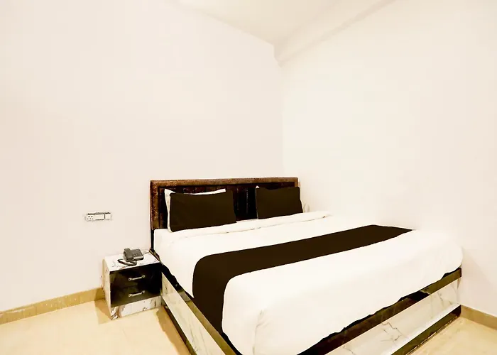 Hotel O Aditya Residency