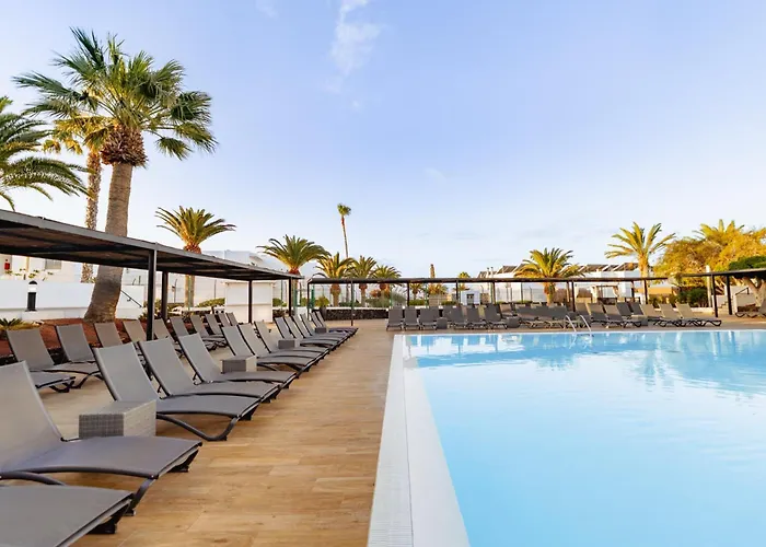 Aequora Lanzarote Suites