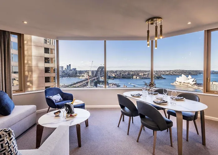 Сity center hotels Sebel Quay West Suites Sydney
