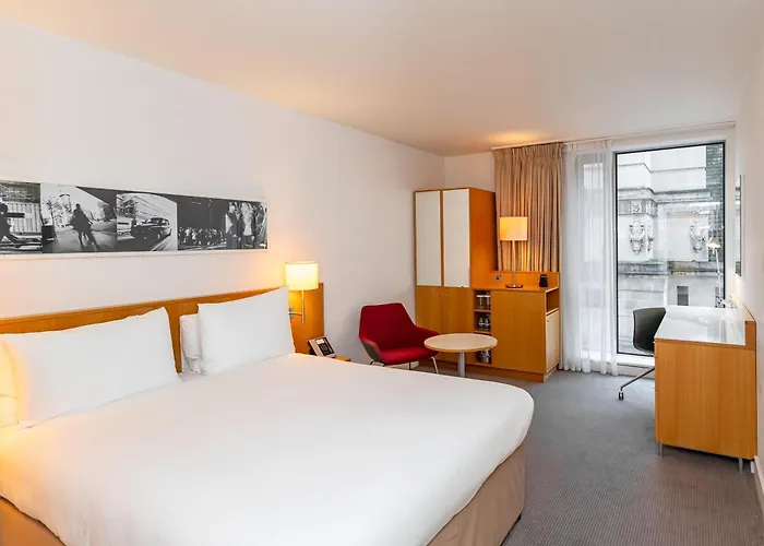 Doubletree By Hilton - Tower Of