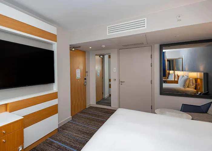 Doubletree By Hilton - Tower Of