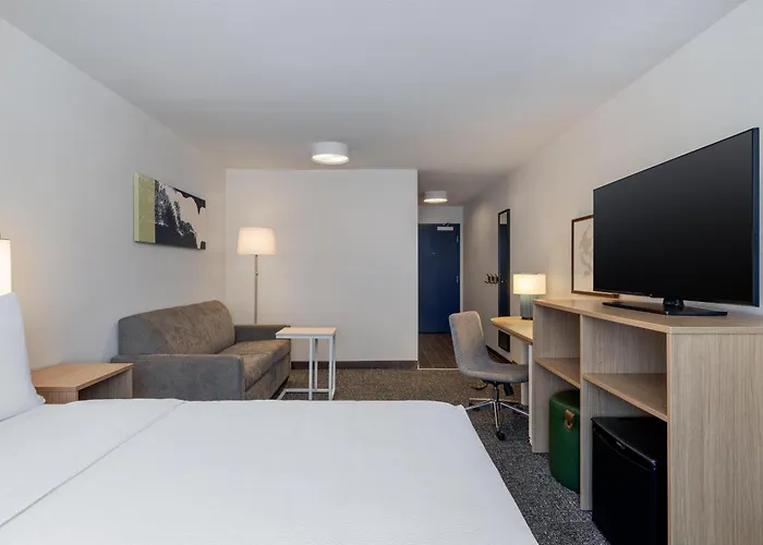 Spark By Hilton Phoenix Airport