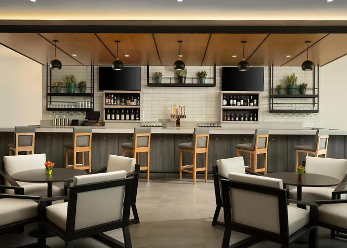 Hyatt House La - University Medical Center