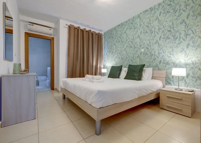 Sliema Tigne Suites