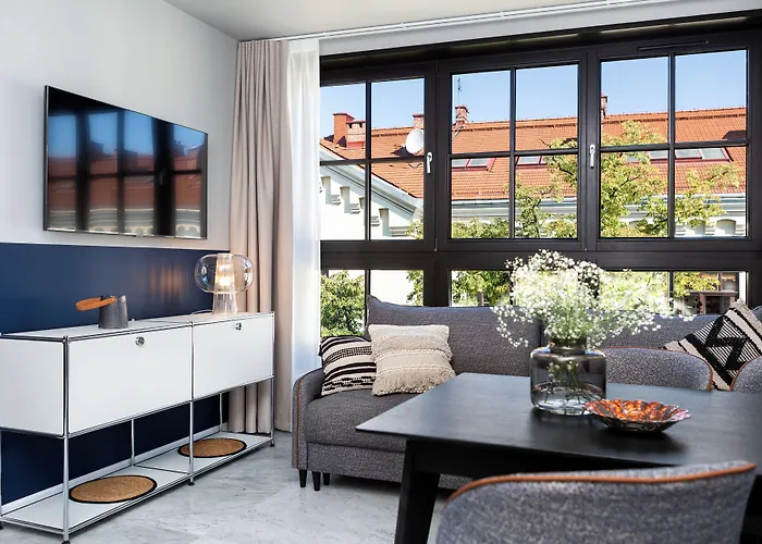 H11 Aparthotel