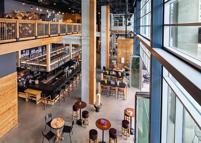 Moxy Minneapolis Downtown