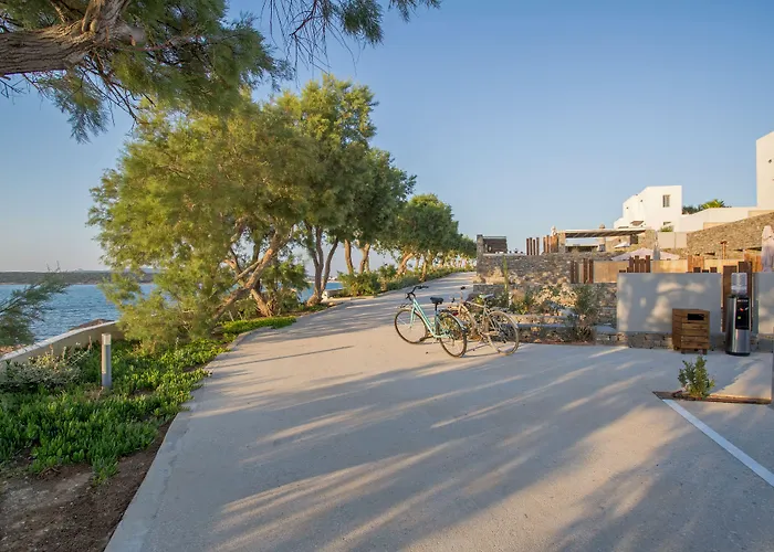 Paros Comfy Suites