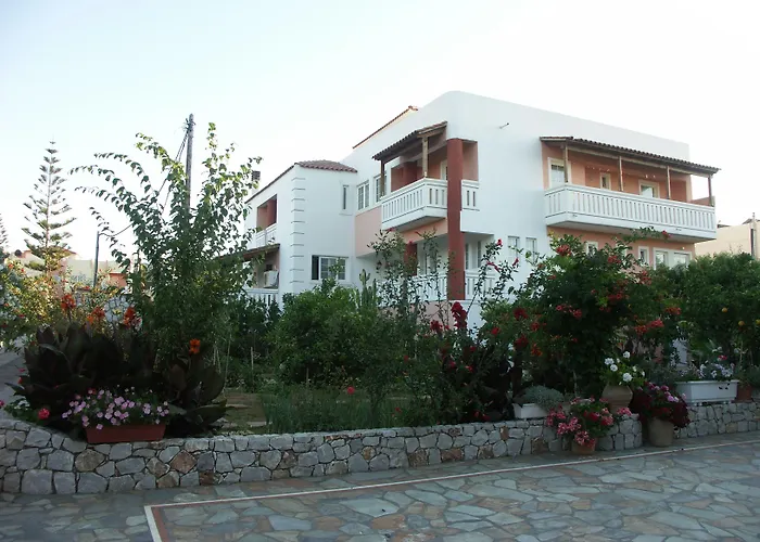  Eden Beach