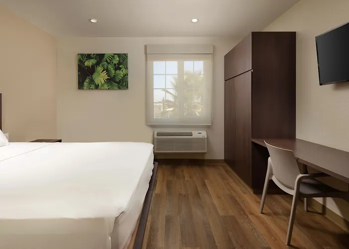 Extended Suites Cancun Cumbres
