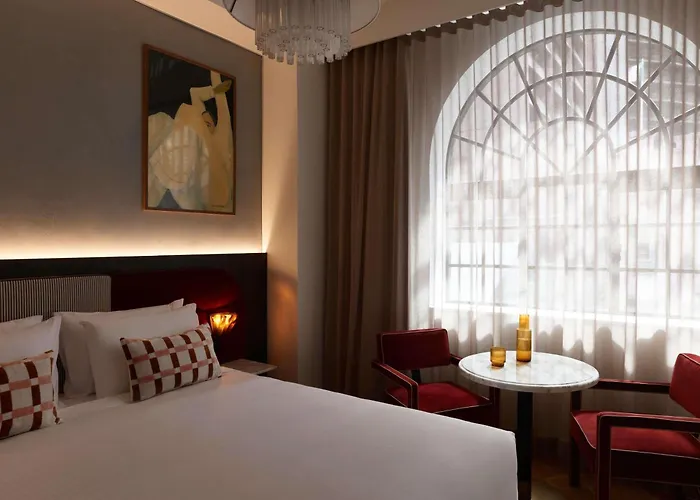 Hotel Morris Sydney, Handwritten Collection
