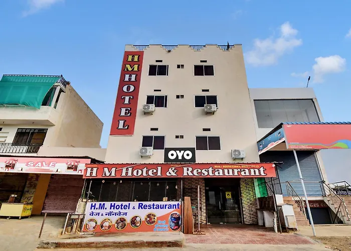 Super Hotel O Hm & Restaurant
