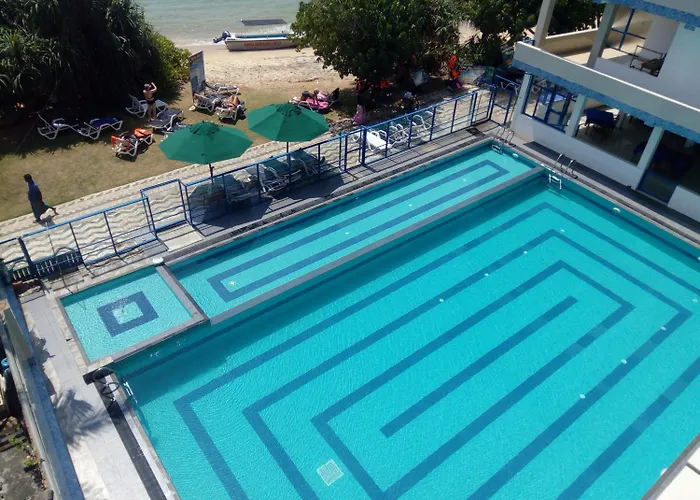 Paradise Beach & Diving School