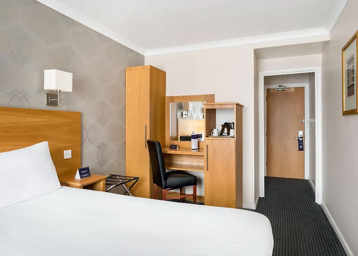  Rooms Inn