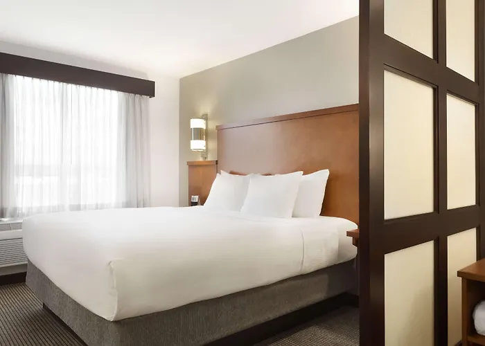 Hyatt Place Portland Airport/Cascade Station