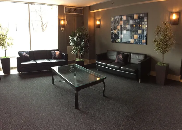 Hotel Faubourg Montreal Centre-Ville Downtown