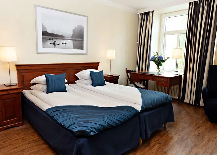 3 star hotels Center - Sure By Best Western
