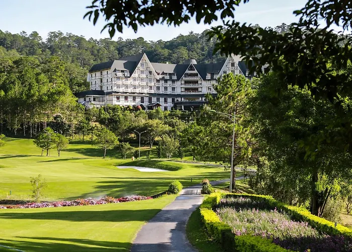 Swiss-Belresort Tuyen Lam
