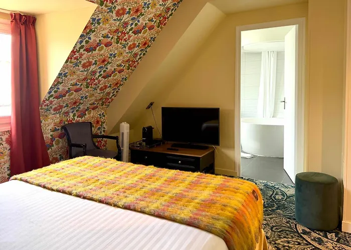 New Hotel République