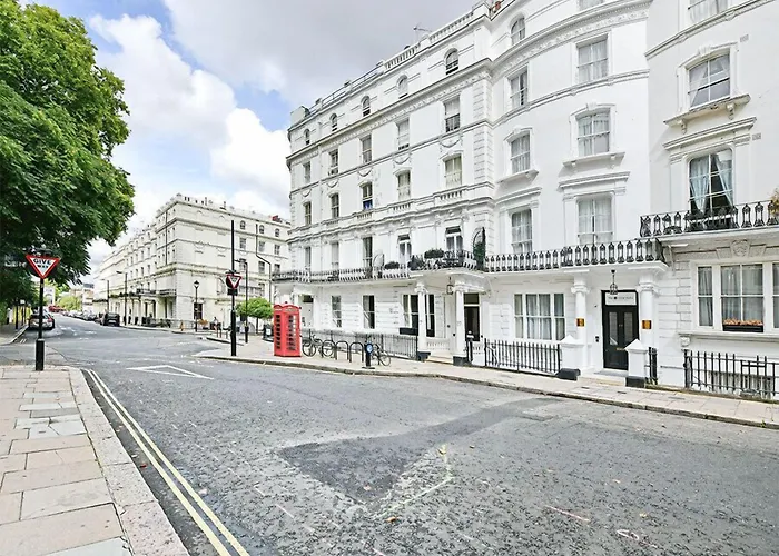 Chapter s - J Hyde Park