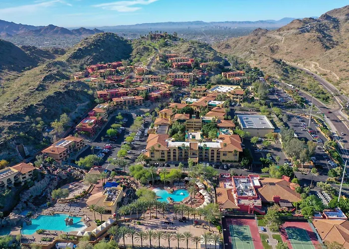 World Casino hotels Hilton Phoenix Tapatio Cliffs